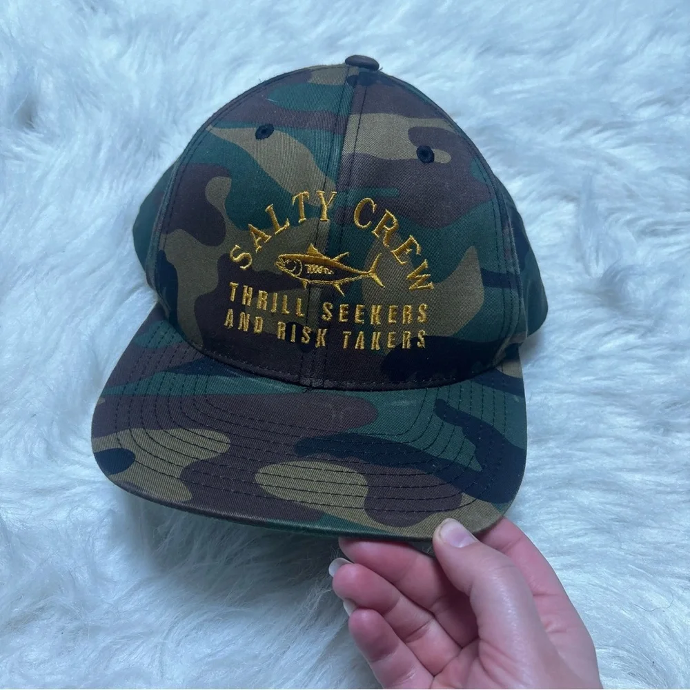 Salty Crew Camouflage Men’s SnapBack